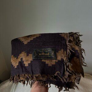 Wilfred Merino Wool Triangle Scarf